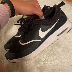 Airmax thea